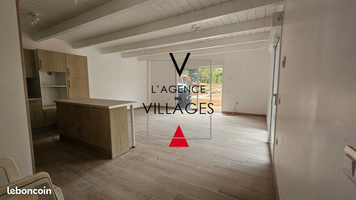 Maison à louer, 134m², Saint-Cézaire-sur-Siagne