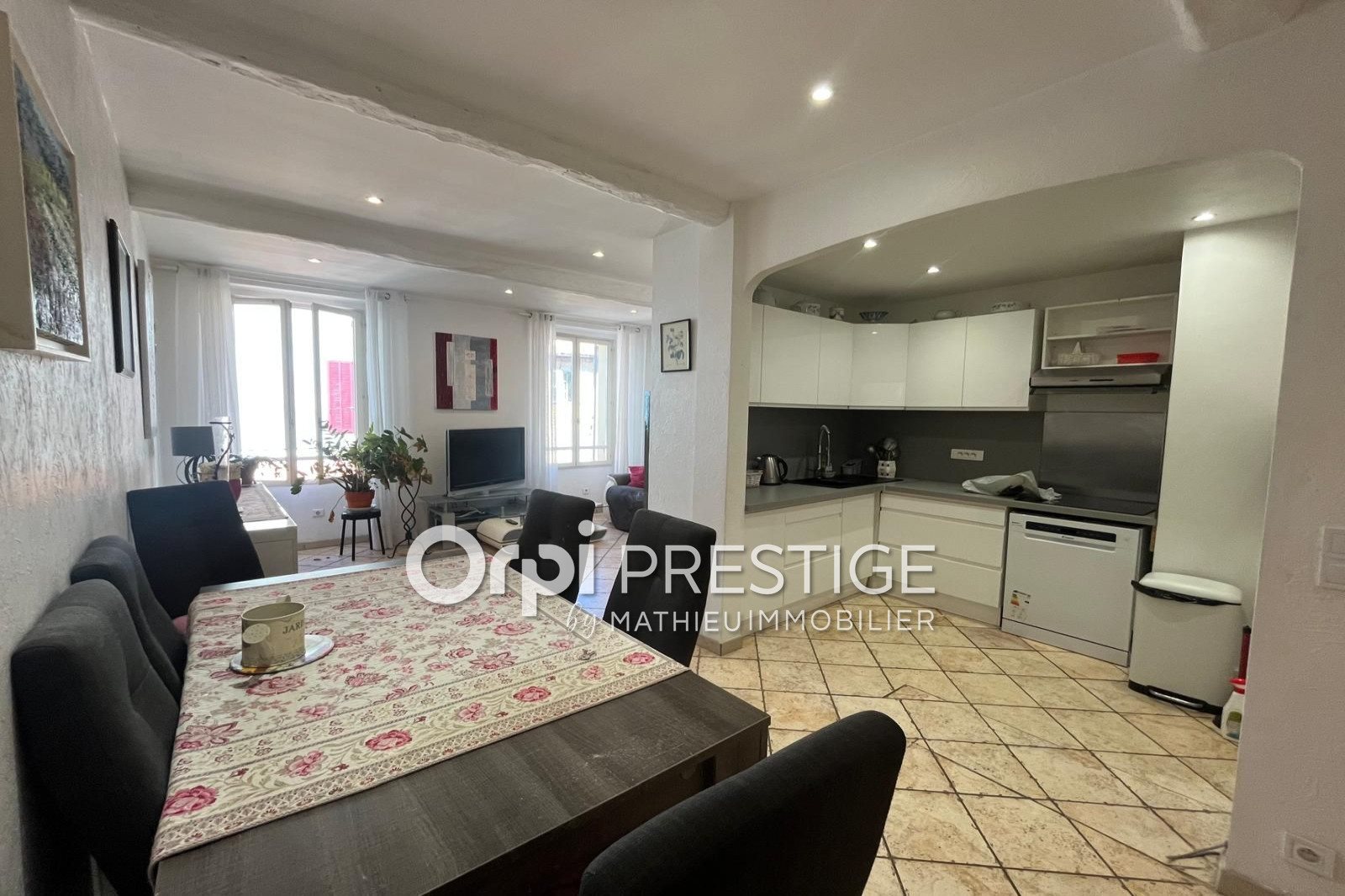 Appartement à vendre, 61m², Biot