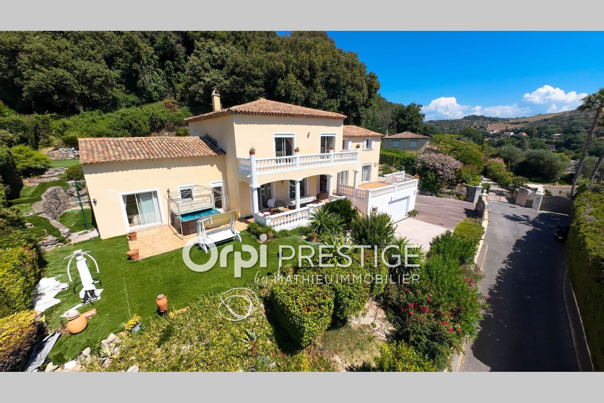 Maison à vendre, 330m², Biot
