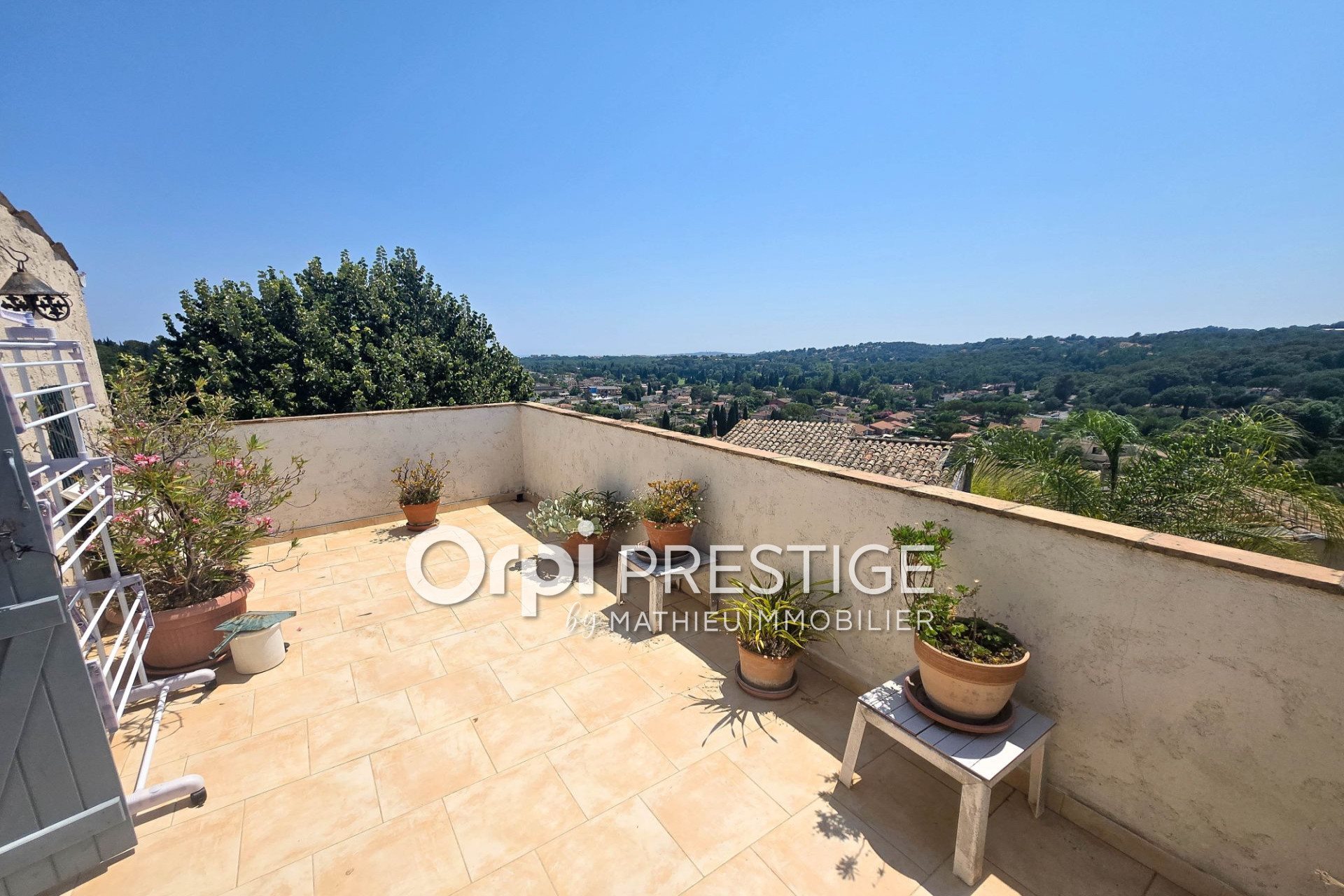 Maison à vendre, 96m², Biot
