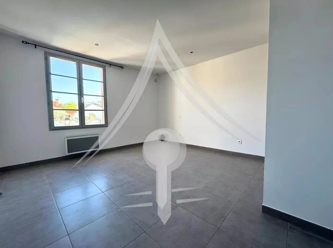 Appartement à louer, 56m², Mauzac