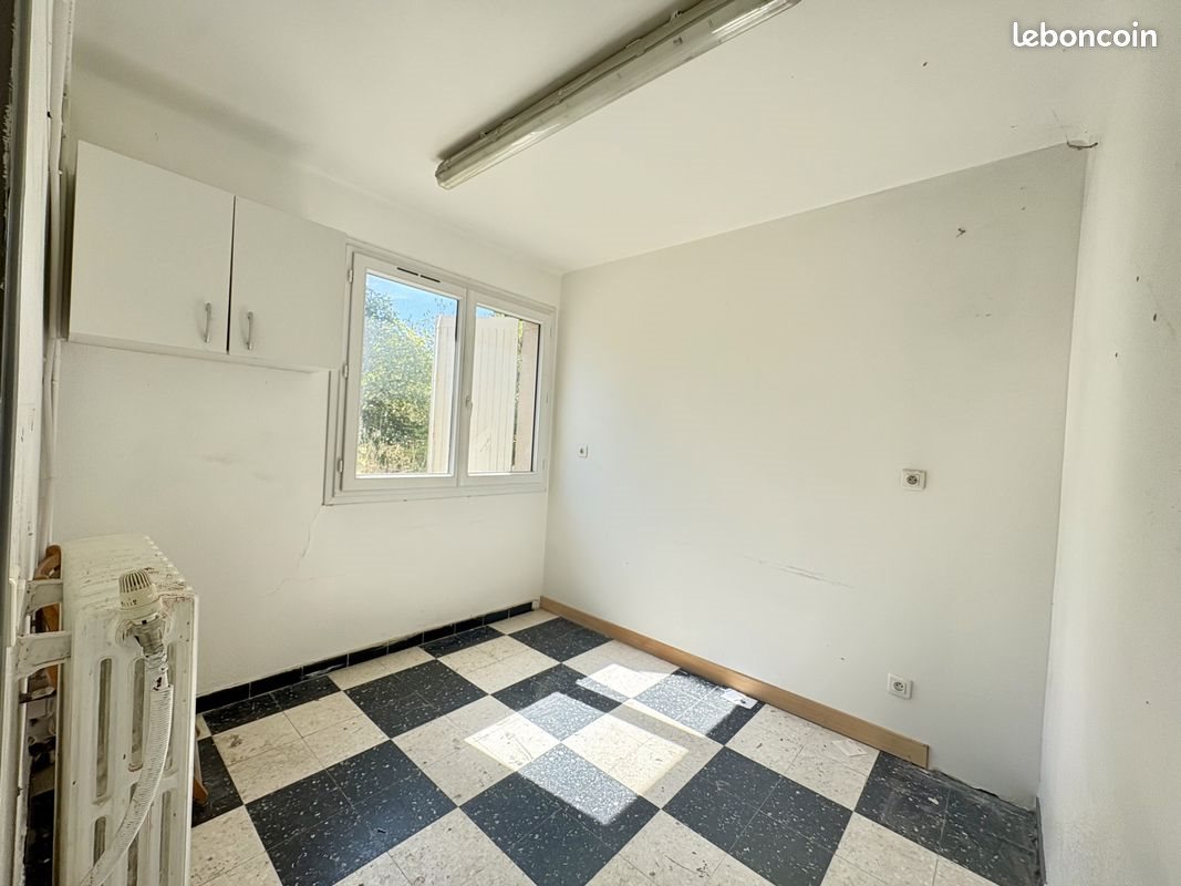 Maison à vendre, 65m², Nîmes
