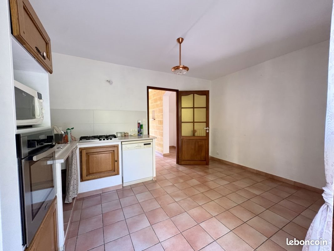 Maison à vendre, 121m², Clarensac