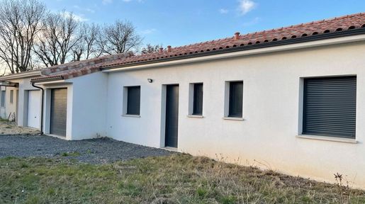 Maison 5 pièces 107 m² · à Terssac · 107 m² · 250 000 €