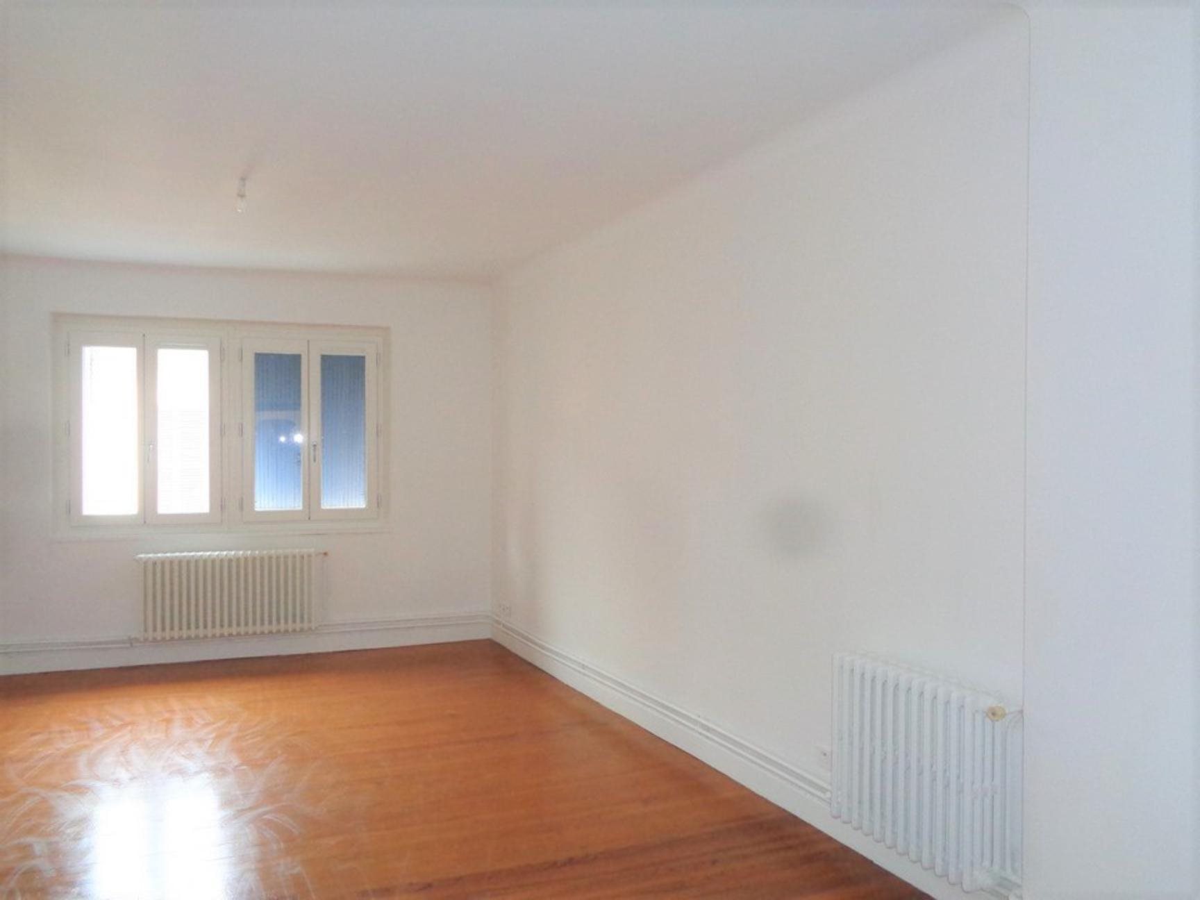 Appartement à louer, 82m², Albi