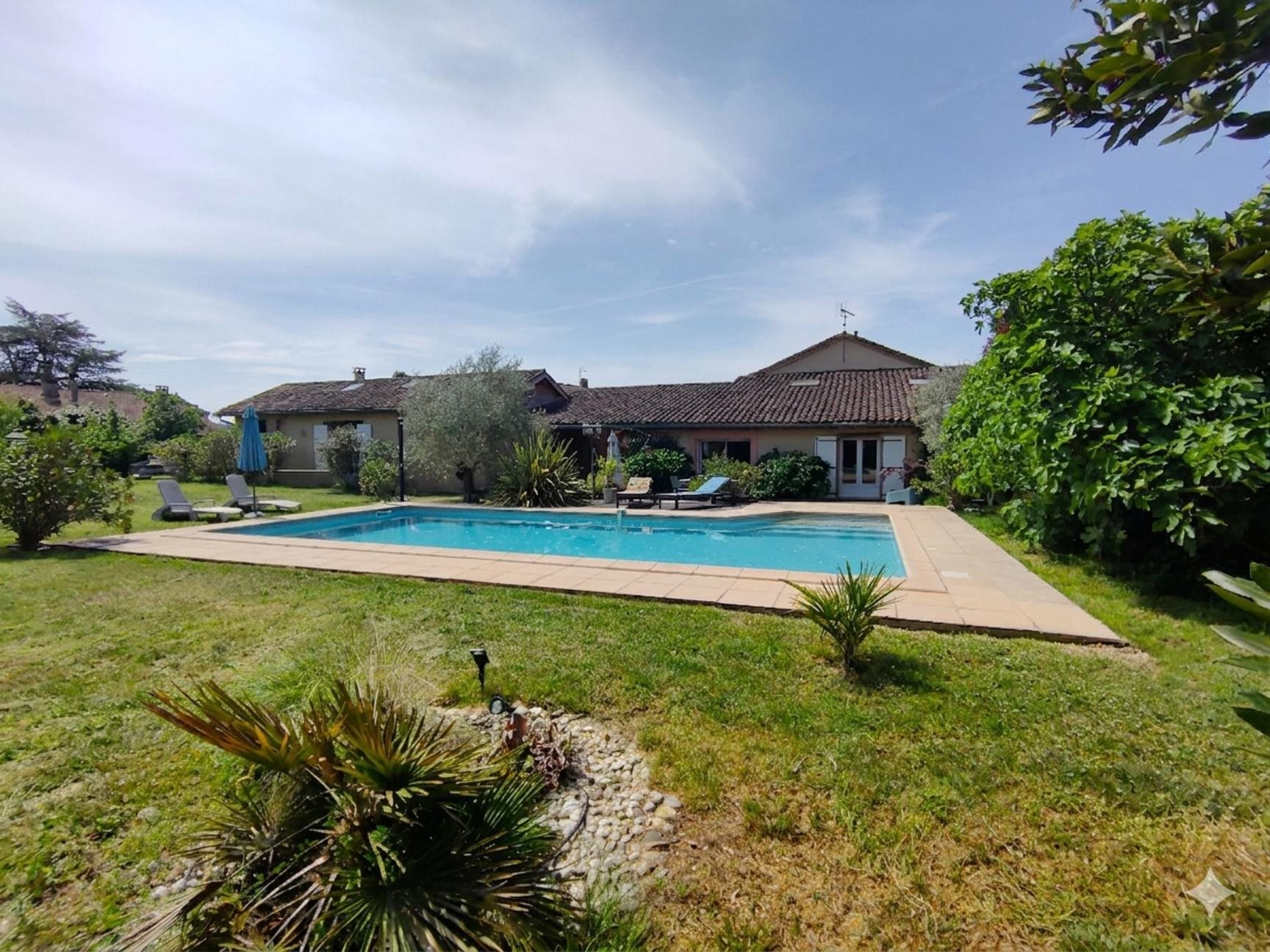 Maison à vendre, 376m², Albi