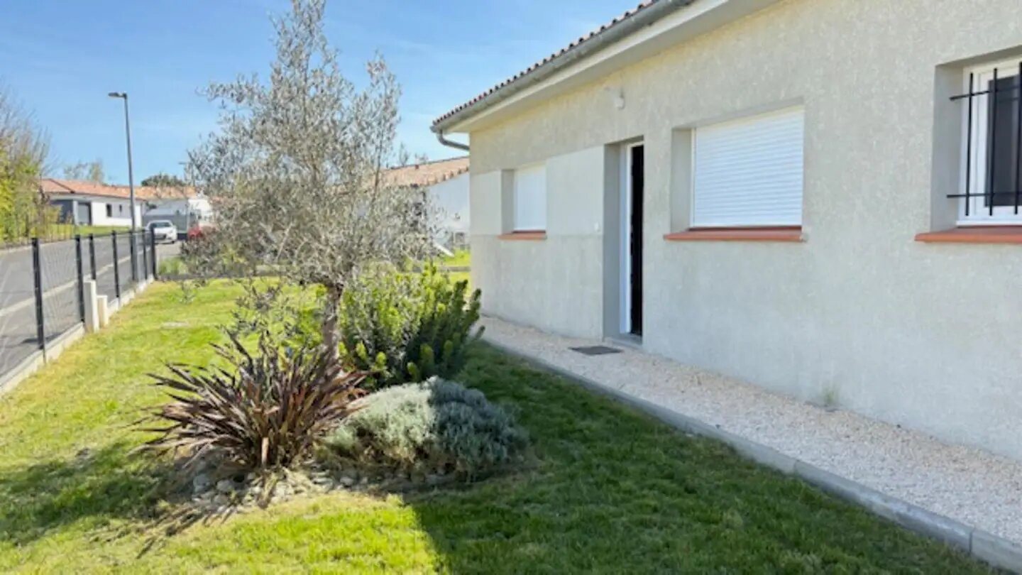 Maison à louer, 130m², Fréjairolles