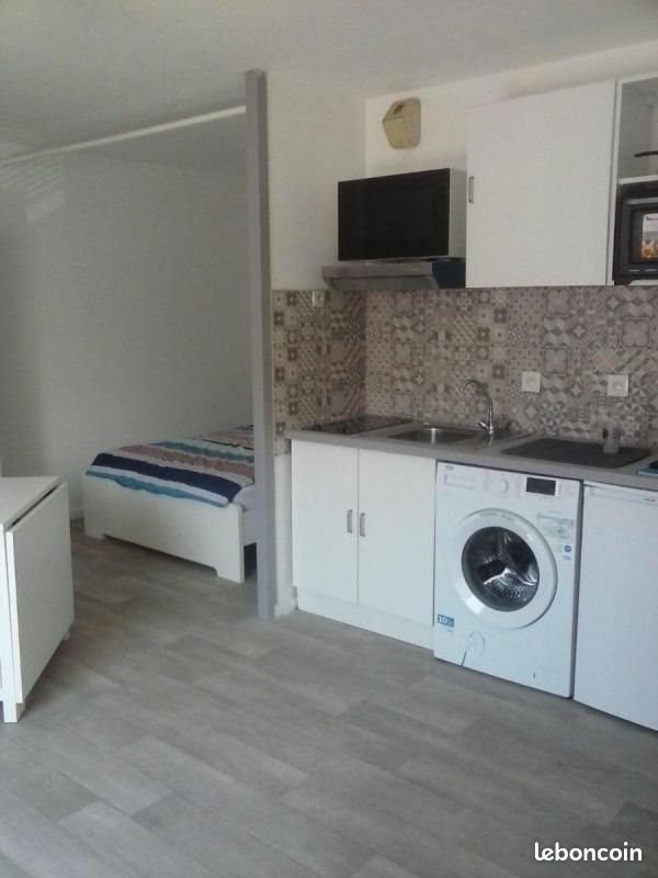 Appartement à louer, 29m², Saint-Étienne