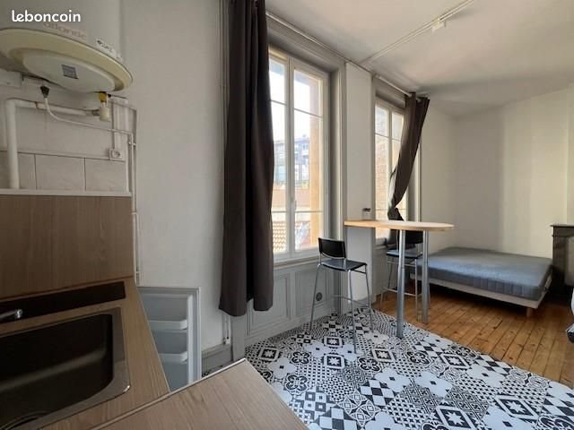 Appartement à louer, 23m², Saint-Etienne