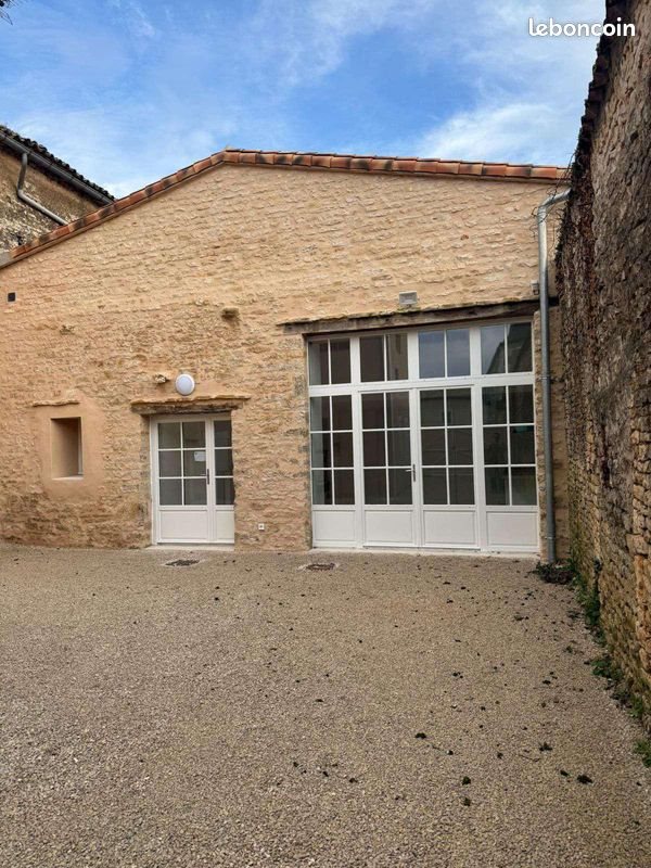 Maison à louer, 106m², Saint-Sauvant