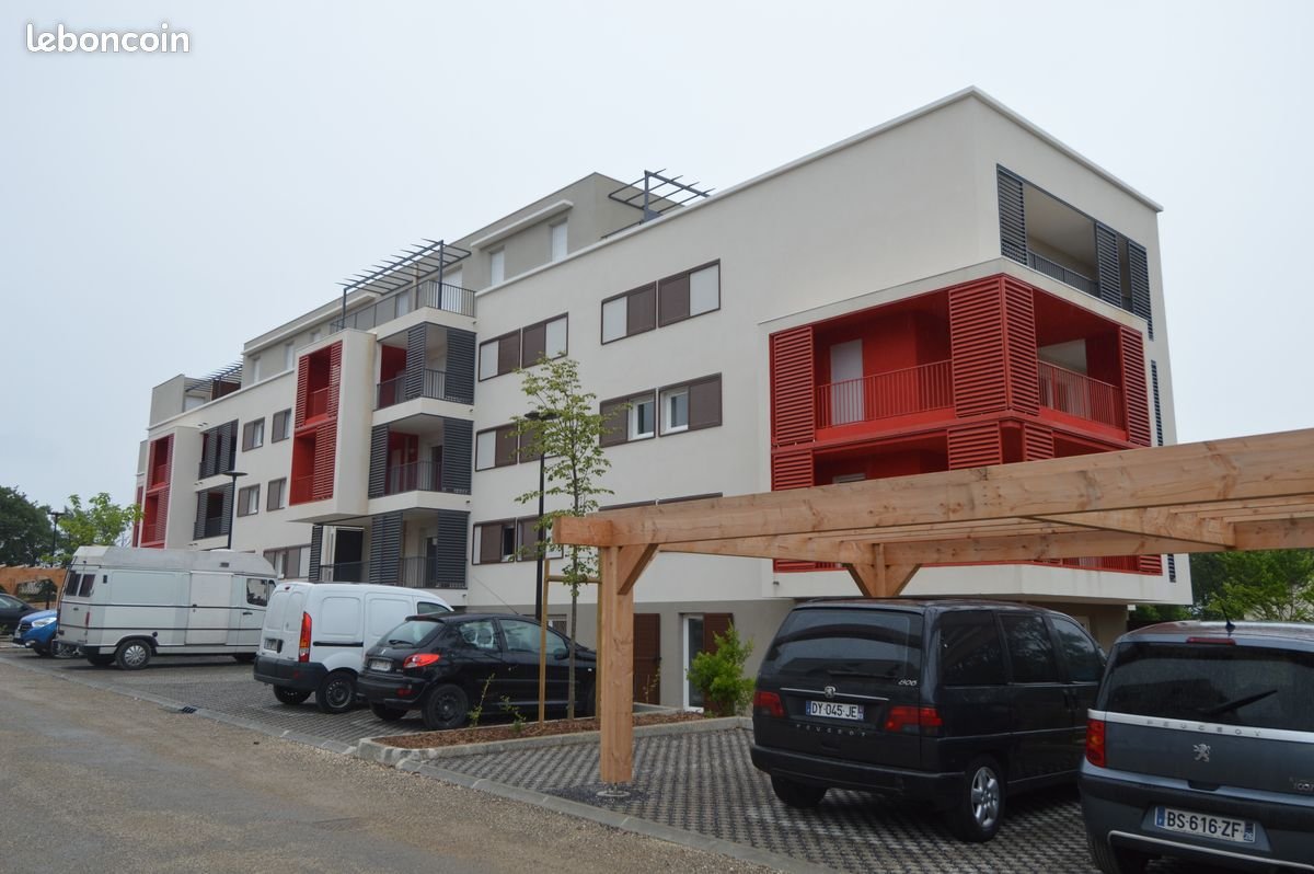 Appartement à louer, 64m², Hyères