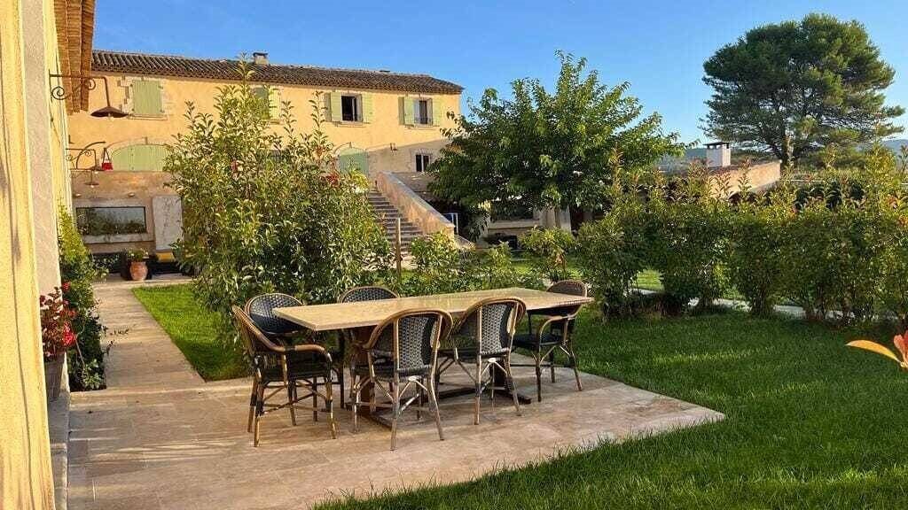 Maison à vendre, 850m², Lauris