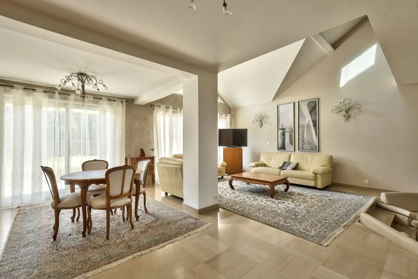 Maison à vendre, 235m², Chambourcy