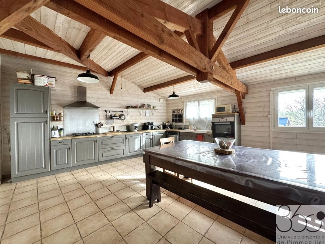 Maison à vendre, 97m², Endoufielle