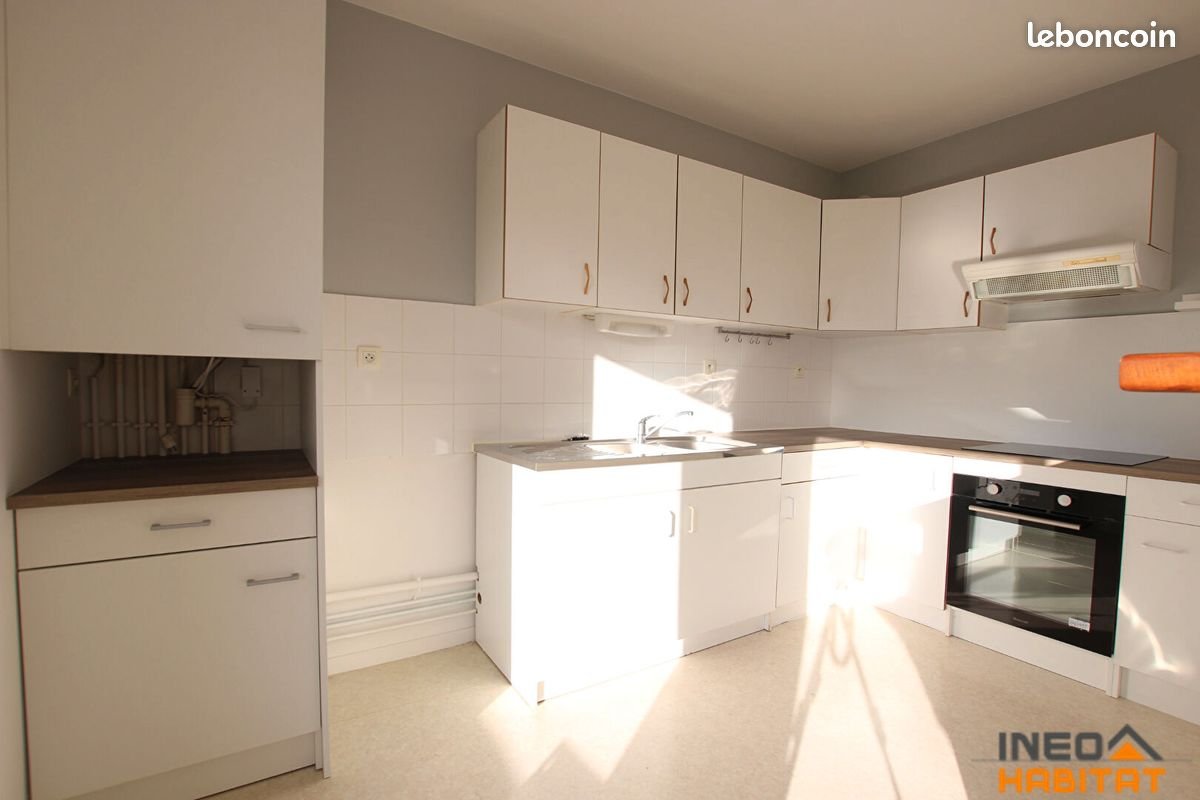 Appartement à louer, 59m², Crevin