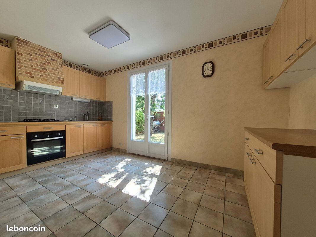 Maison à vendre, 102m², Laillé