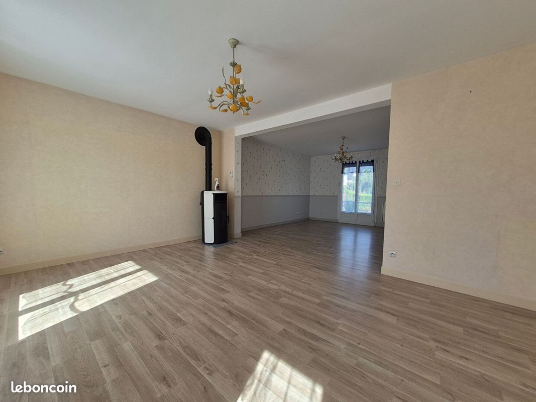 Maison à vendre, 102m², Laillé
