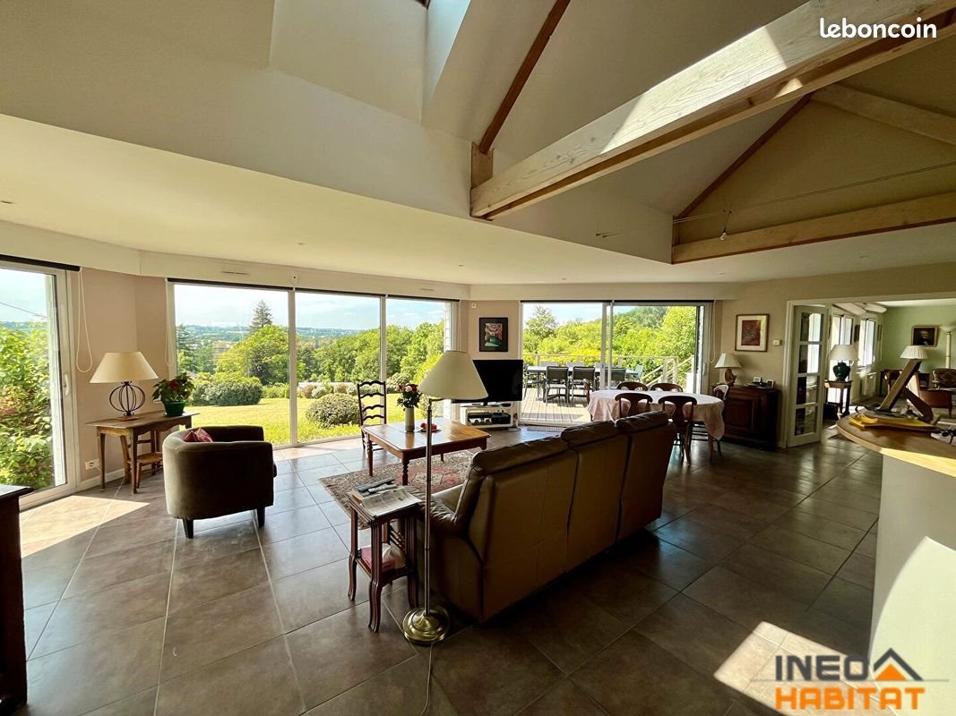 Maison à vendre, 202m², Laillé