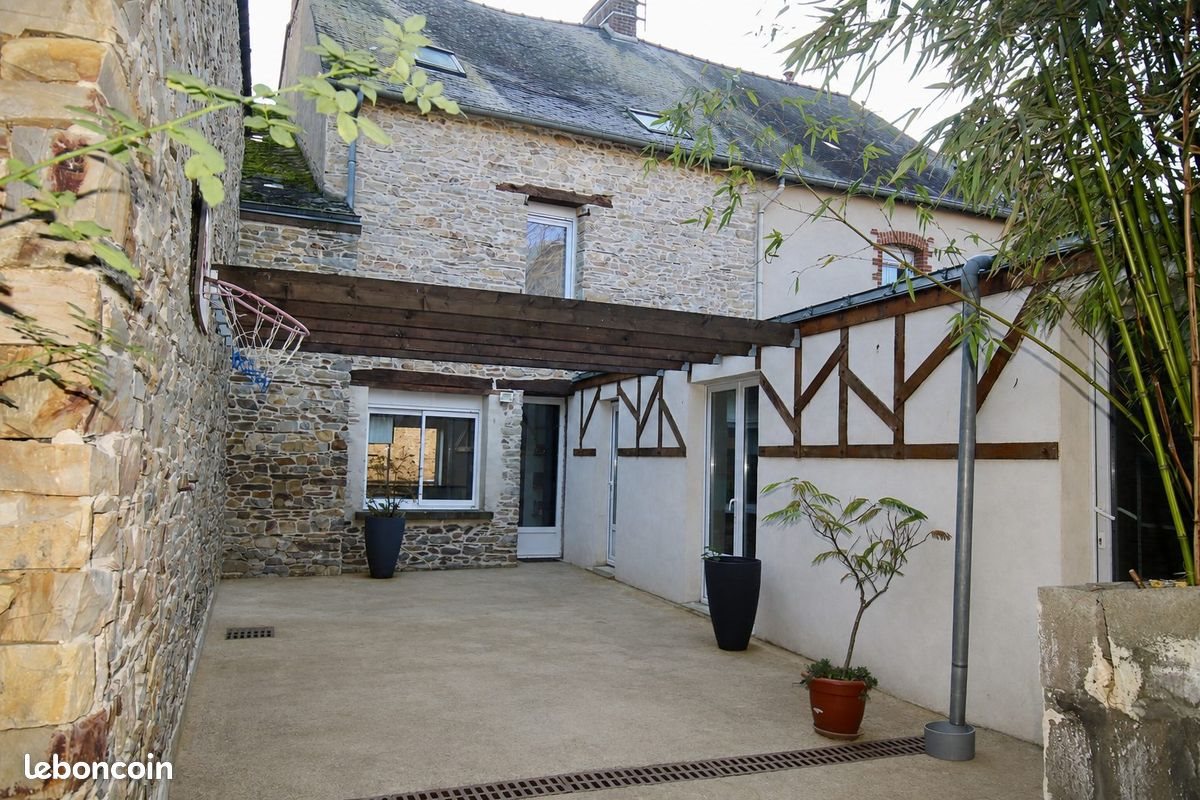 Maison à vendre, 131m², Grand-Fougeray