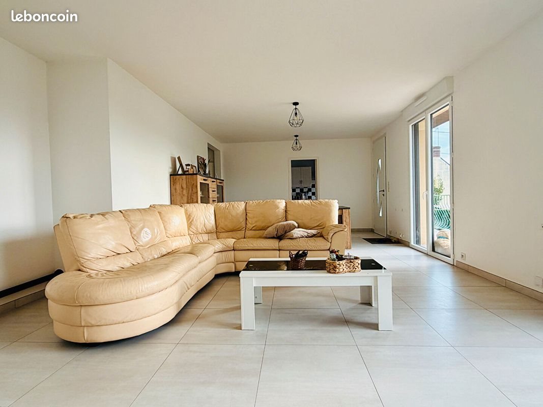 Maison à vendre, 101m², Bain-de-Bretagne