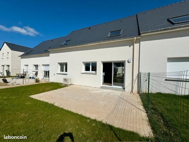 Maison à louer, 113m², Crevin