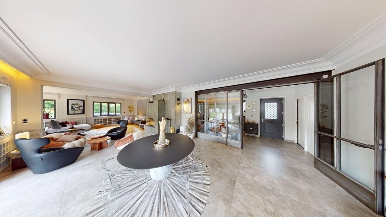 Maison à vendre, 300m², Nivolas-Vermelle