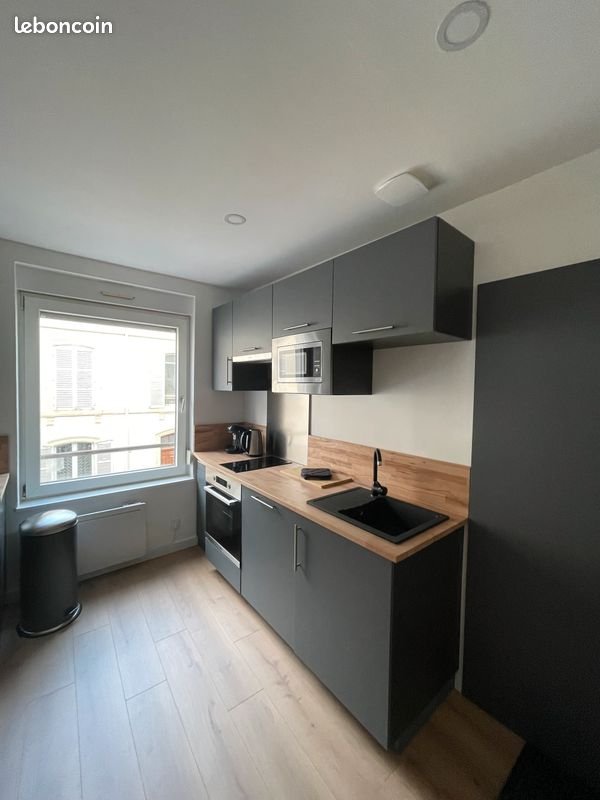 Appartement à louer, 31m², Reims