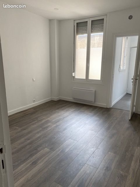 Appartement à louer, 37m², Reims