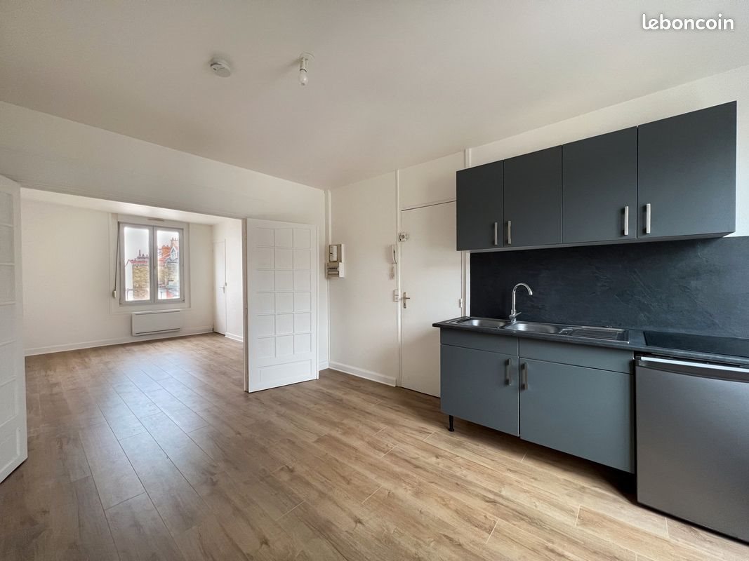 Appartement à louer, 29m², Reims