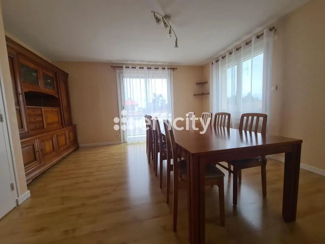 Maison à vendre, 84m², L'Hôpital-le-Grand