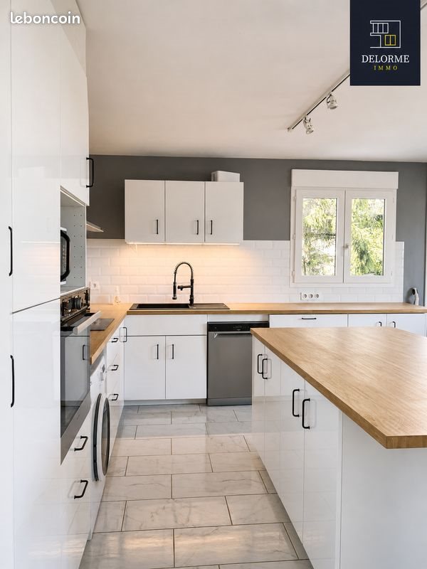 Appartement à vendre, 83m², Saint-Genis-Laval