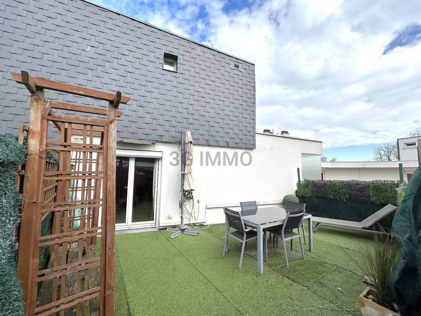 Appartement à vendre, 76m², Coubron