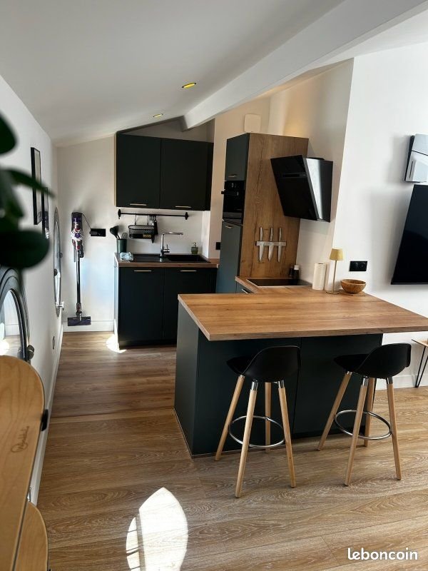 Appartement à louer, 46m², Sète