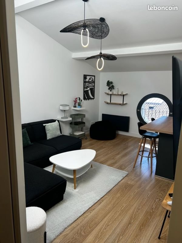 Appartement à louer, 46m², Sète