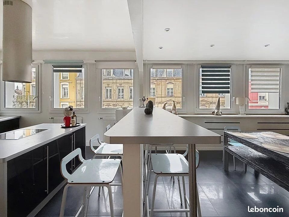 Appartement à louer, 160m², Mulhouse