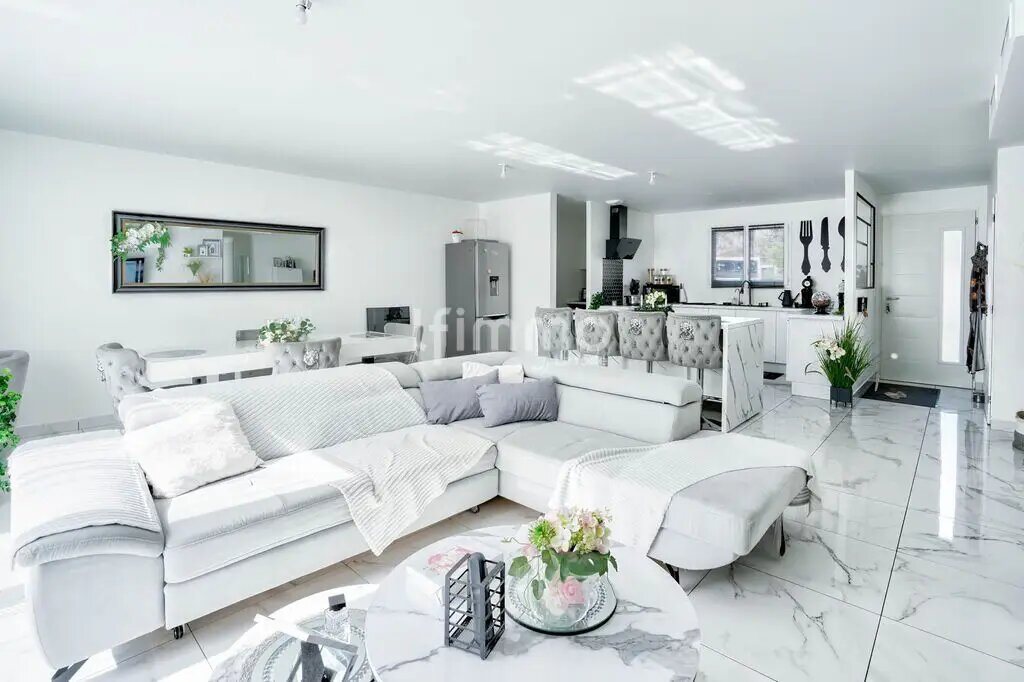 Maison à vendre, 111m², Saint-Yzan-de-Soudiac
