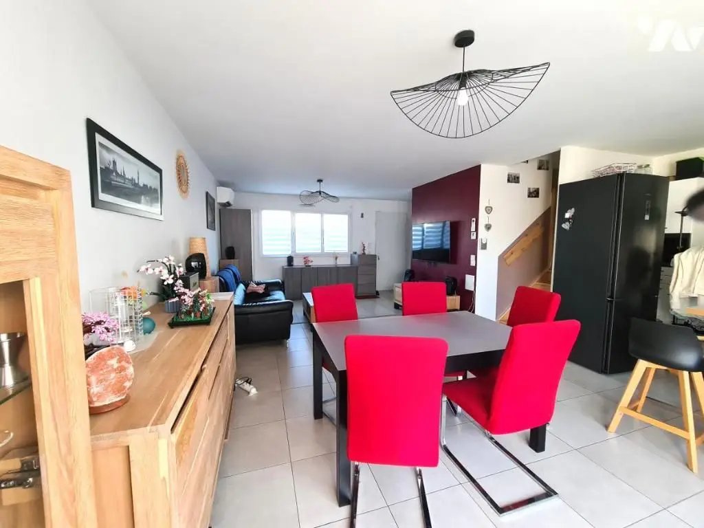 Maison à vendre, 4m², Aimargues