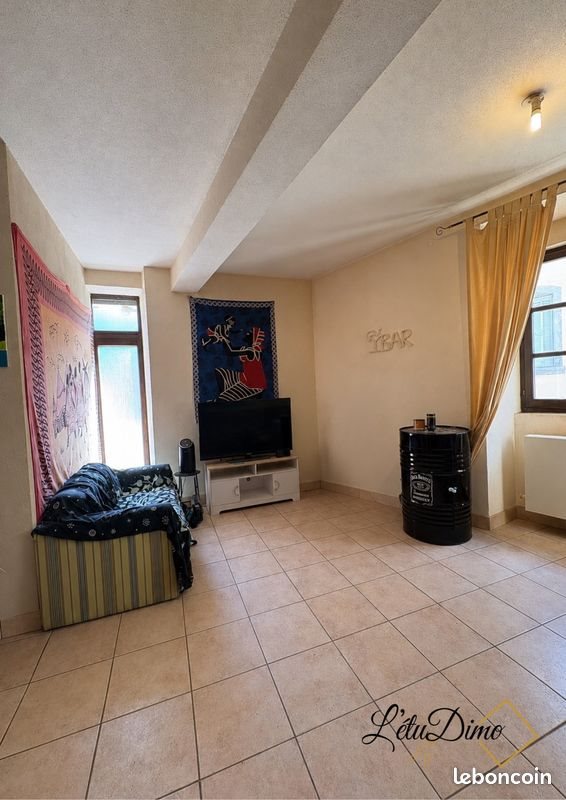 Maison à vendre, 102m², Poligny