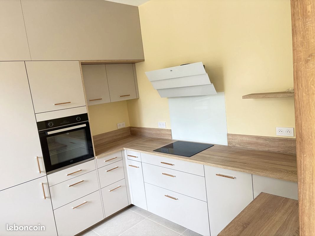 Maison à louer, 230m², Villeneuve-sur-Lot