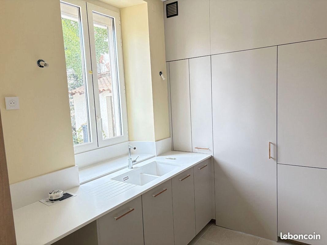 Maison à louer, 230m², Villeneuve-sur-Lot