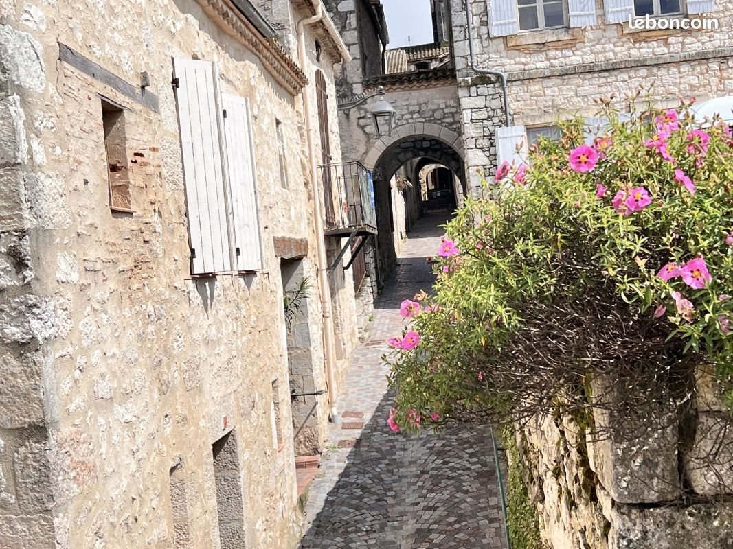 Maison à louer, 75m², Monflanquin