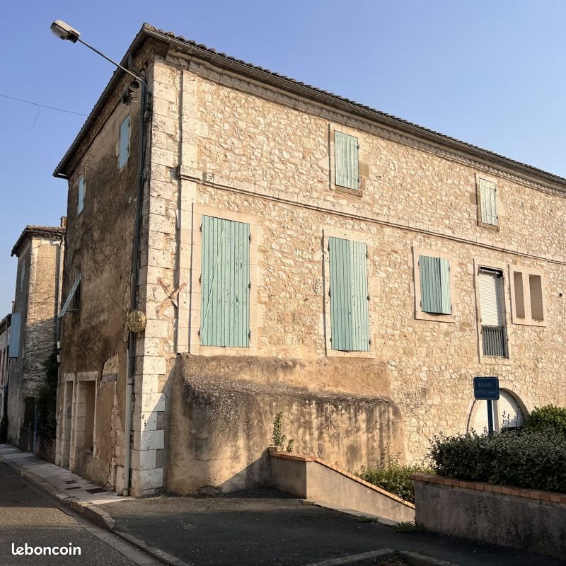 Appartement à louer, 75m², Castillonnès