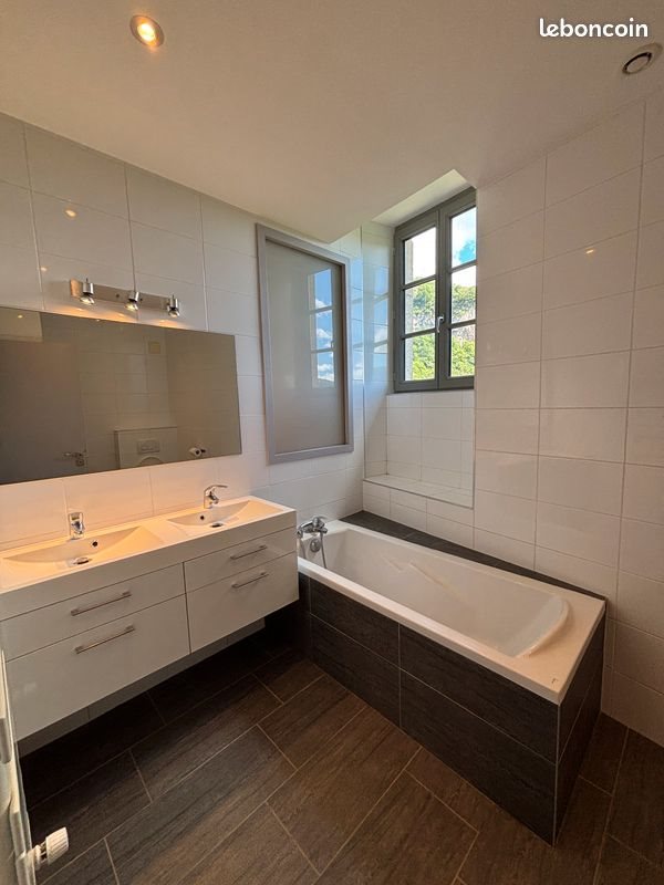 Appartement à louer, 67m², Saint-Sorlin-en-Bugey