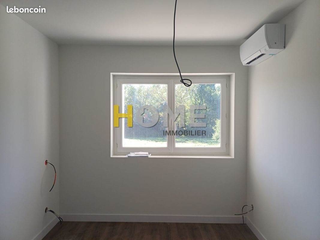 Appartement à louer, 70m², Cour-et-Buis