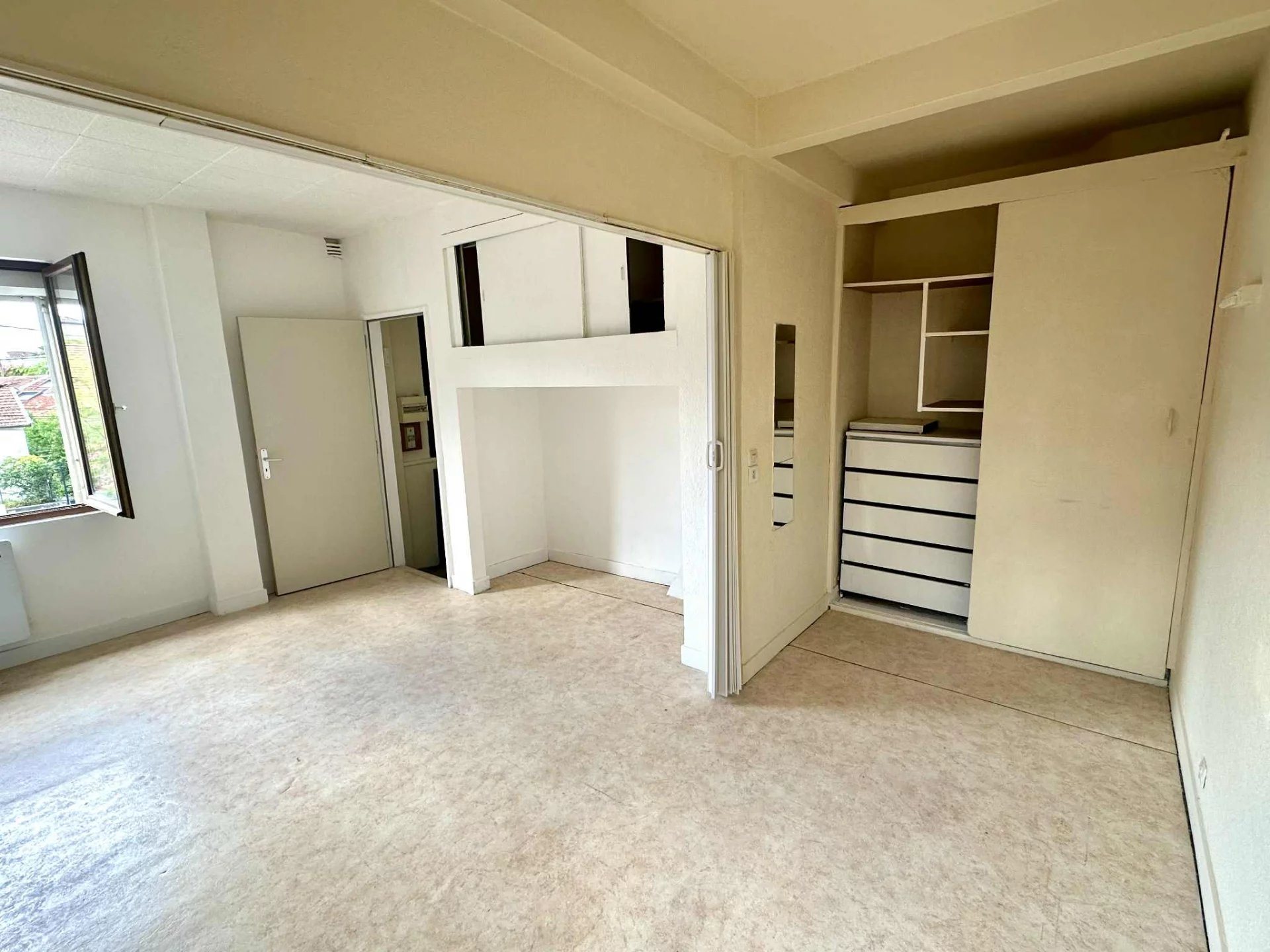 Appartement à louer, 29m², Talence