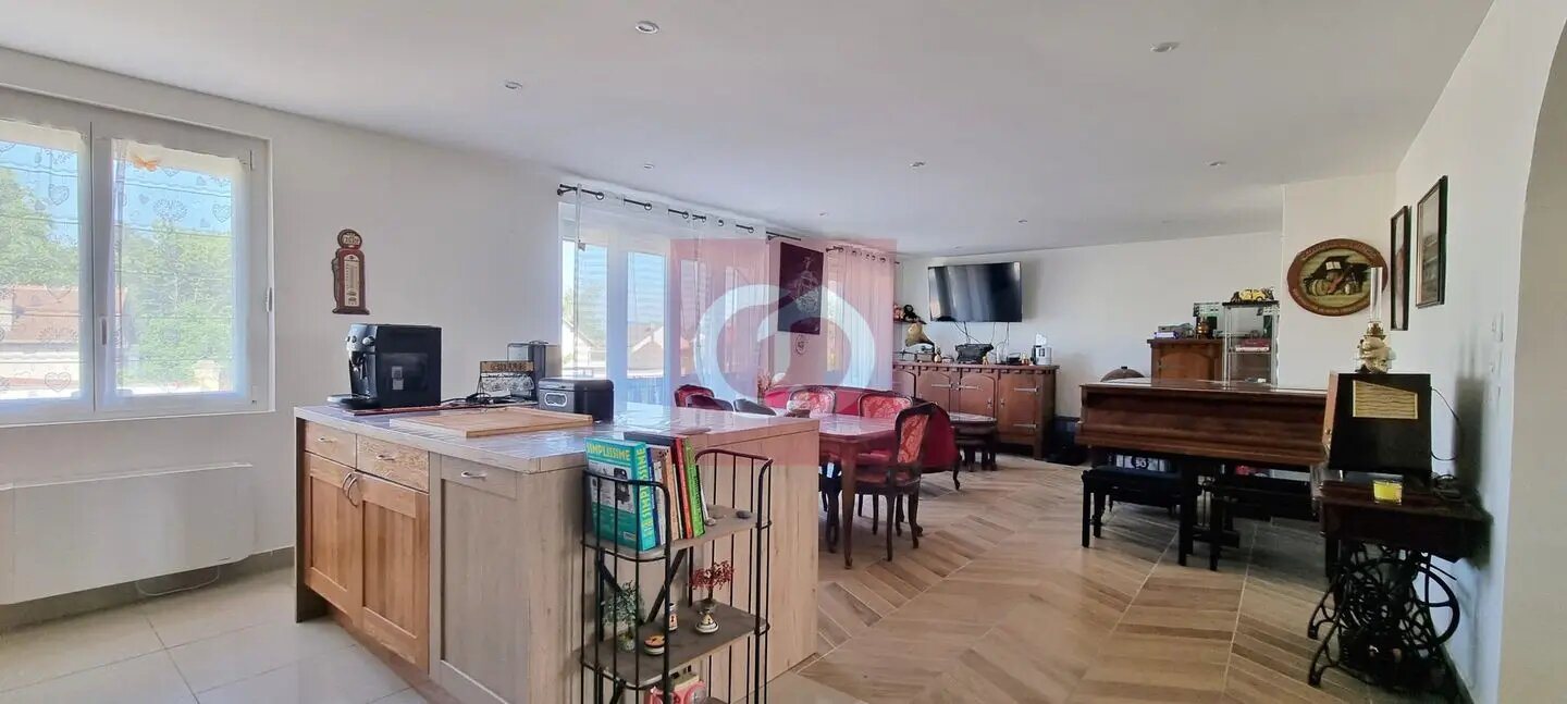 Maison à vendre, 104m², Coulanges-lès-Nevers