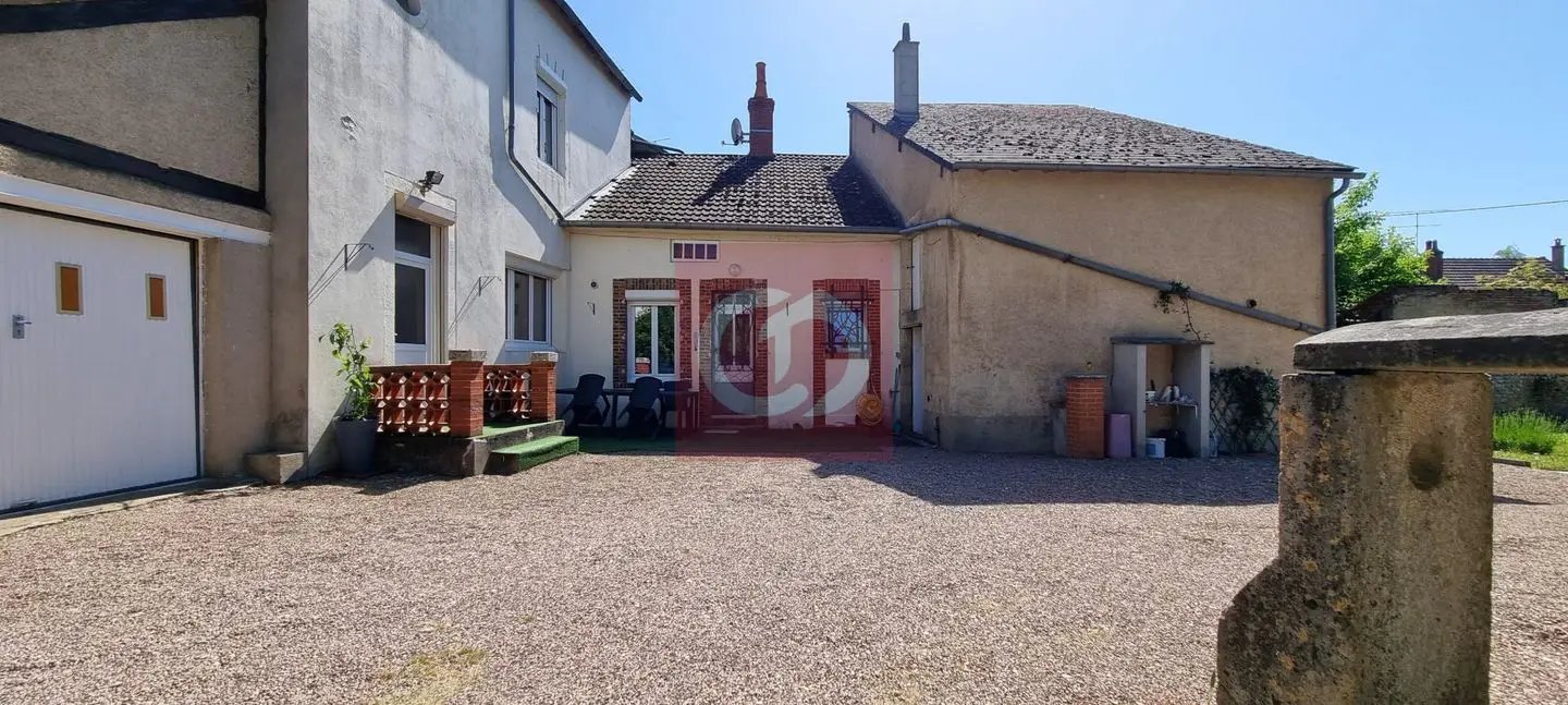 Maison à vendre, 180m², La Guerche-sur-l'Aubois