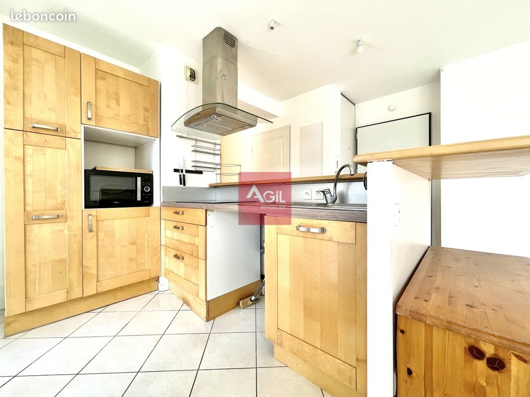 Appartement à louer, 47m², Grenoble