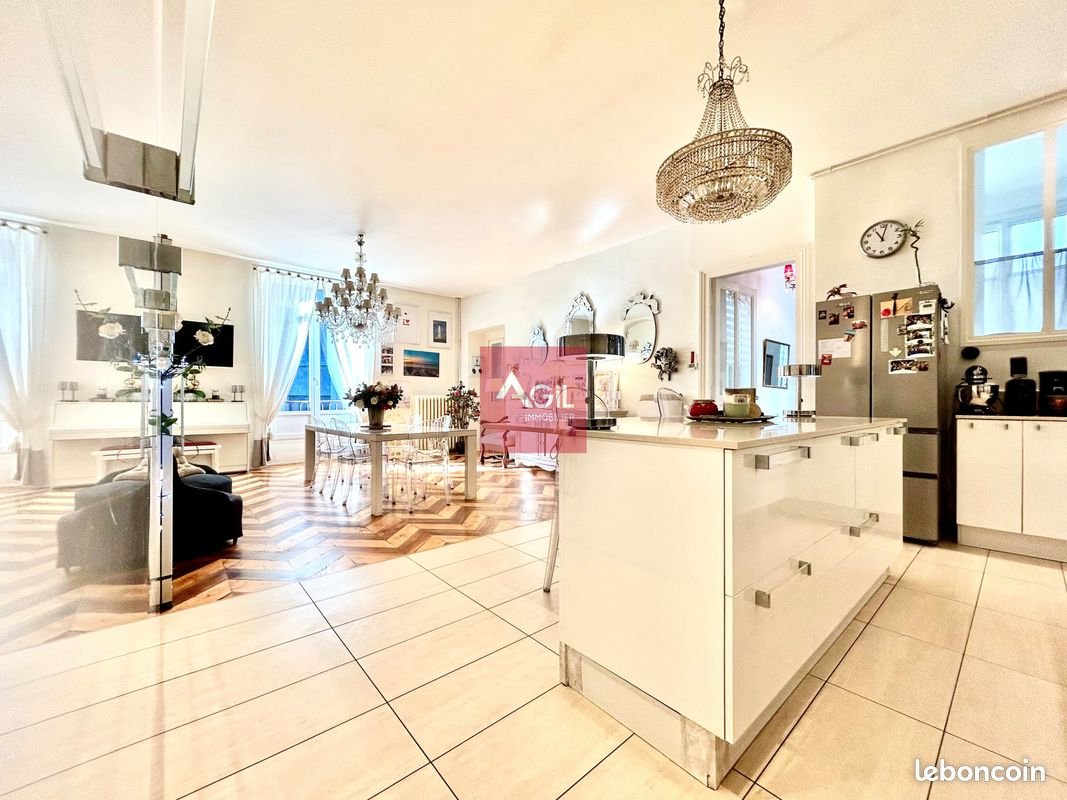 Appartement à vendre, 259m², Grenoble