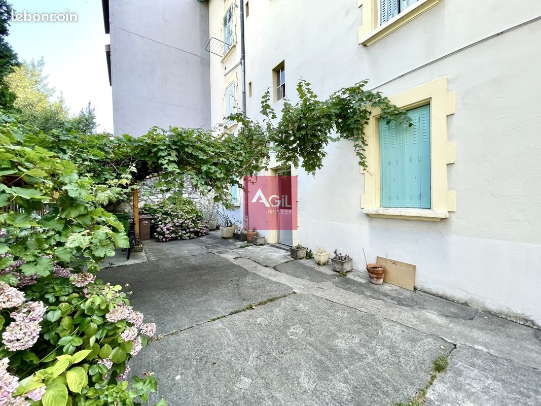 Appartement à louer, 27m², Grenoble